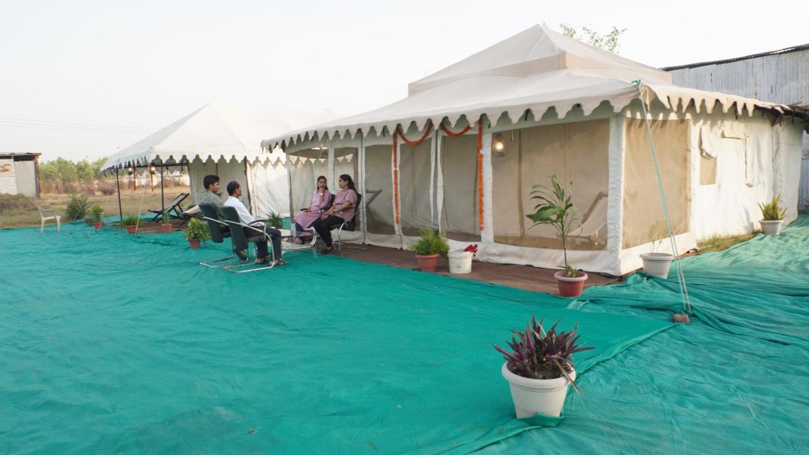 מלון Allāhābād Junction Kumbh Canvas Tent City מראה חיצוני תמונה